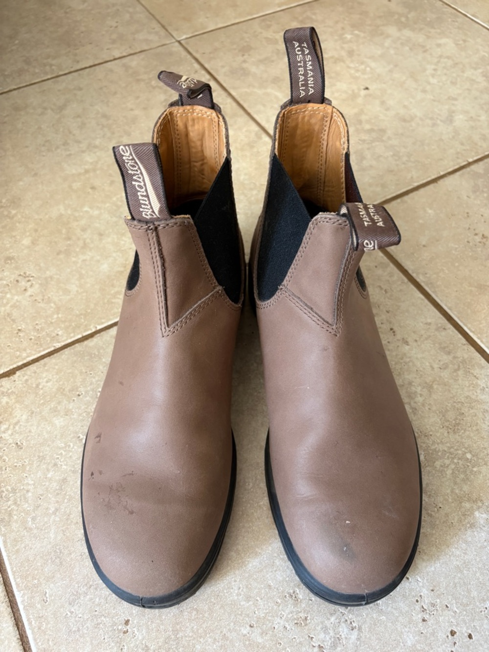 Blundstone Taupe Chelsea Boots